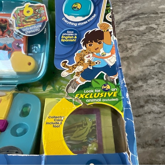 Fisher price Go Diego Talking Field Journal New in box.  Rare - Picture 3 of 6